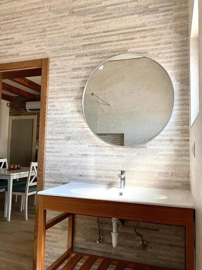 Studio Apartman Luka Starigrad Paklenica Apartament